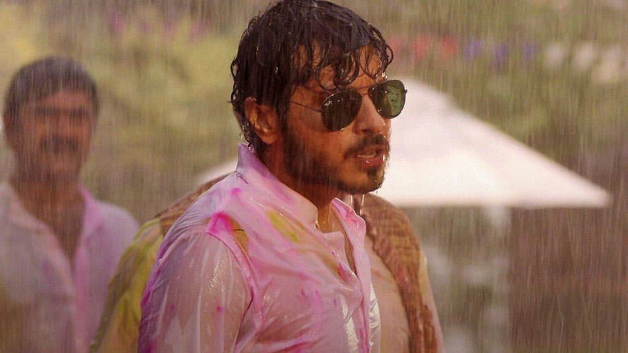 દિવ્યેન્દુ શર્મા મિર્ઝાપુરમાં મુન્ના ભૈયાની ભૂમિકા માટે જાણીતા છે. આજે અમે તમને મુન્ના ભૈયા અને તેમની રિયલ લાઈફ વિશે રસપ્રદ વાતો જણાવીશું.આ સીરિઝમાં તે એક ખતરનાક ગેંગસ્ટરના પુત્રની ભૂમિકા ભજવે છે, 