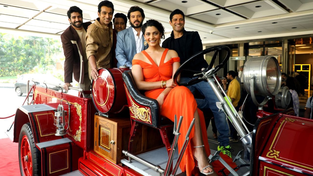 અભિનેતા કોઈ બિગ બજેટની ફિલ્મથી નહી પરંતુ વેબ સીરિઝથી નામ કમાયો છે.