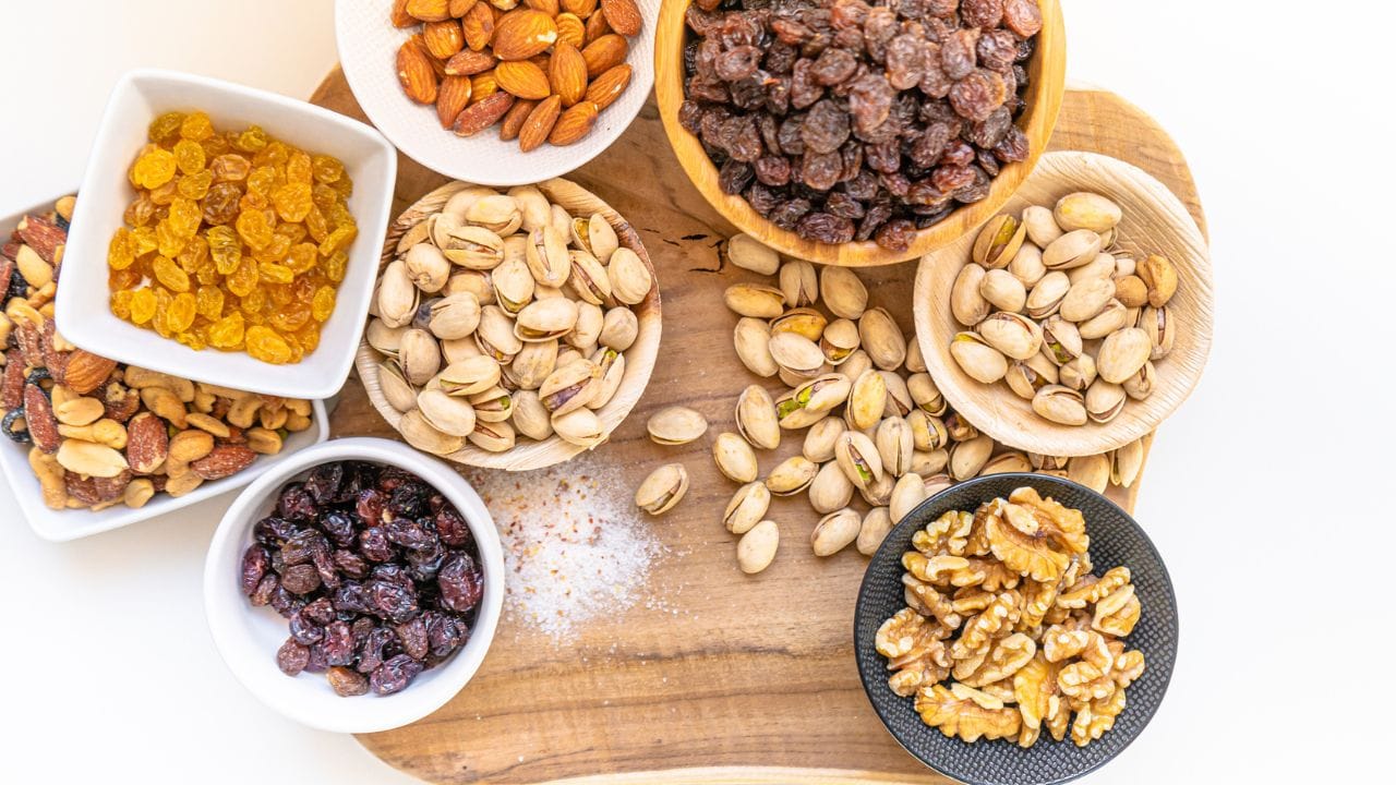 તમને જણાવી દઈએ કે ભારત અને પાકિસ્તાન વચ્ચેના તણાવને કારણે અફઘાનિસ્તાનથી આવતા કન્સાઈનમેન્ટ પર પહેલાથી જ અસર પડી હતી. આવી સ્થિતિમાં ઈરાન તરફથી સપ્લાય બંધ થવાથી બજારમાં અનિશ્ચિતતા વધી ગઈ છે.