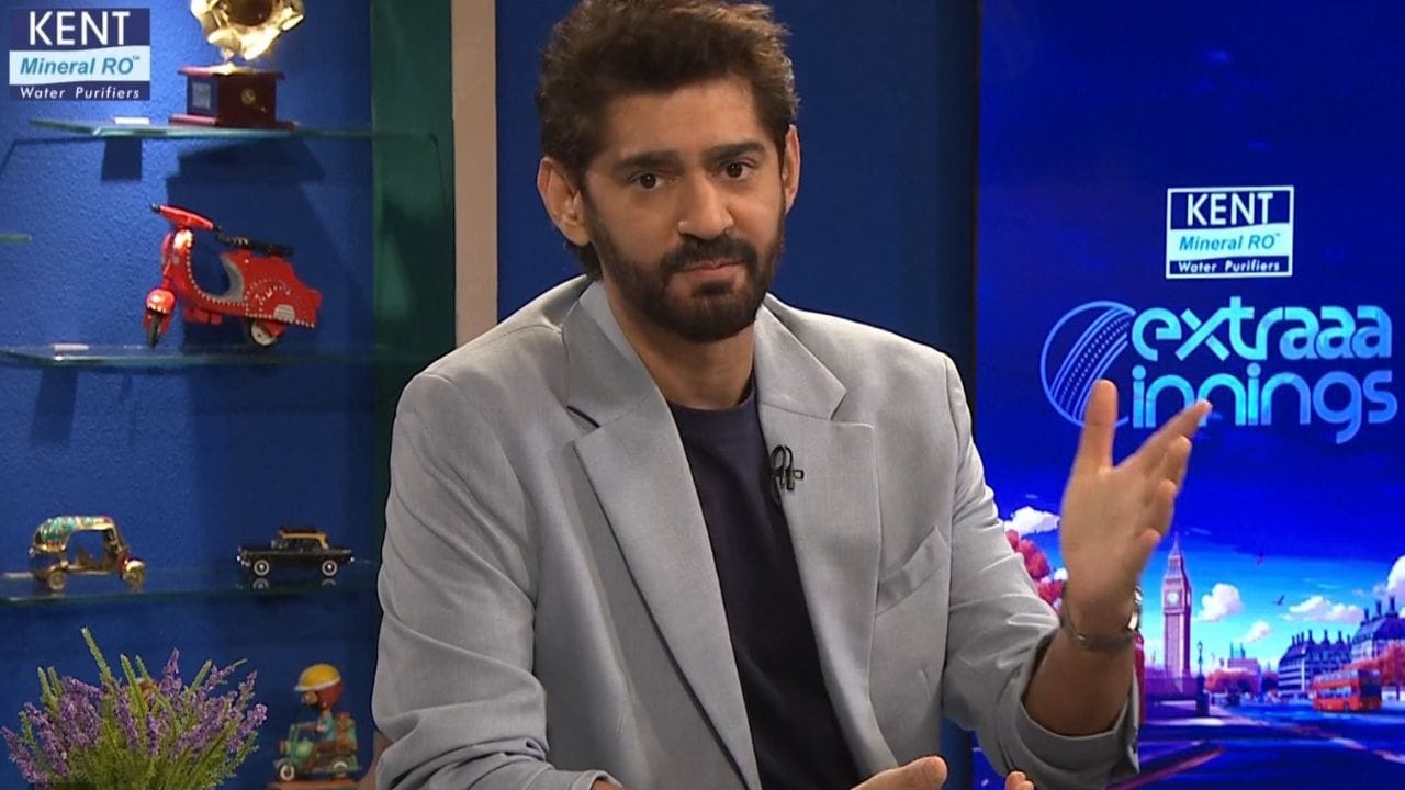 તેમણે 2008 થી 2017 દરમિયાન ક્રિકેટ આધારિત ટોક શો 'એક્સ્ટ્રાઆ ઇનિંગ્સ ટી20'નું આયોજન કર્યું હતું, જેમાં ઈન્ડિયન પ્રીમિયર લીગને આવરી લેવામાં આવી હતી.