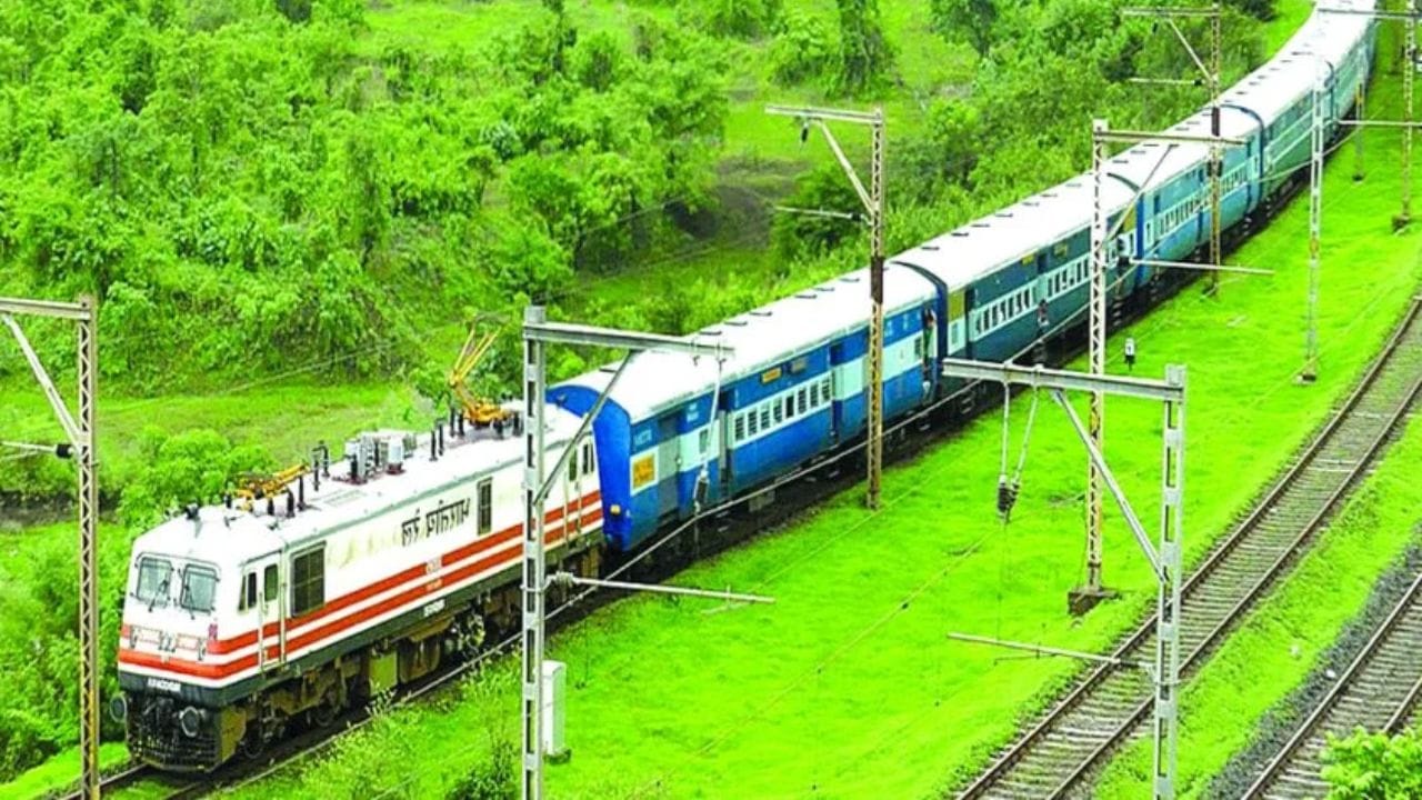 આ રૂટ ધાર્મિક અને પ્રવાસન દ્રષ્ટિએ ખૂબ જ મહત્વપૂર્ણ માનવામાં આવે છે, કારણ કે Haridwar દેશના મુખ્ય તીર્થસ્થળોમાંથી એક છે.
