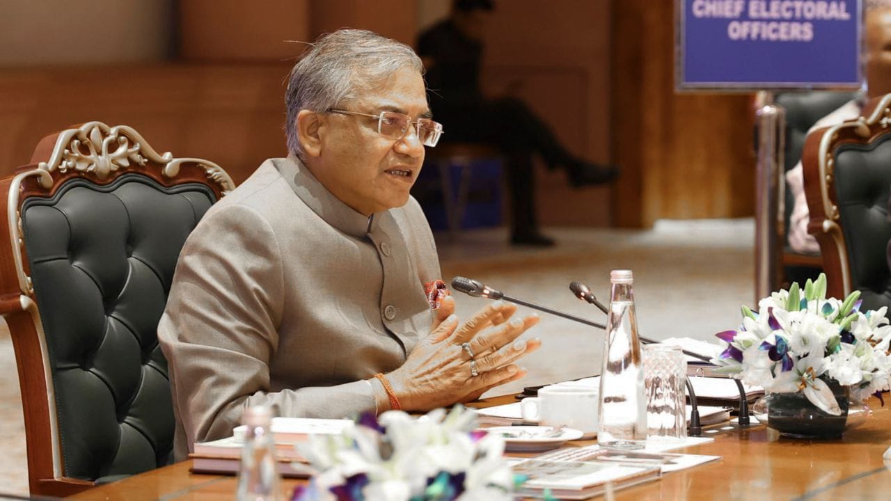 જેમાં ભારતીય બીજ સહકારી સમિતિ લિમિટેડ (BBSSL), રાષ્ટ્રીય સહકારી ઓર્ગેનિક્સ લિમિટેડ (NCOL), અને રાષ્ટ્રીય સહકારી નિકાસ લિમિટેડ (NCEL)નો સમાવેશ થાય છે. 19 ફેબ્રુઆરી 2025ના રોજ જ્ઞાનેશ કુમારને ભારતના નવા મુખ્ય ચૂંટણી કમિશનર તરીકે નિયુક્ત કરવામાં આવ્યા હતા.