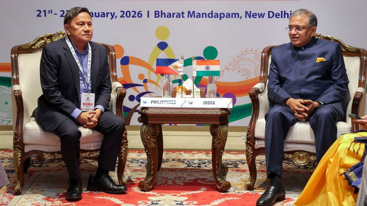  જેમાં હિસ્સેદારોની સંડોવણી, ચૂંટણી સુધારા, તકનીકી પ્રગતિ, મતદાર યાદીઓની અખંડિતતા સુનિશ્ચિત કરવા, મતદાન સુલભતામાં સુધારો કરવા અને ક્ષમતા નિર્માણને મજબૂત બનાવવા પર ધ્યાન કેન્દ્રિત કરવામાં આવ્યું હતુ.