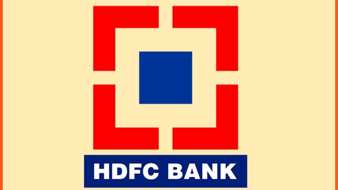 નવા દરો મુજબ, સામાન્ય ગ્રાહકો માટે FD પર વ્યાજ દર 2.75% થી 6.50% વચ્ચે રહેશે. જ્યારે વરિષ્ઠ નાગરિકો માટે આ વ્યાજ દર 3.25% થી 7% સુધી રહેશે. ટૂંકા ગાળાની FDમાં વ્યાજ દર થોડા ઓછા હોય છે. ઉદાહરણ તરીકે, 7 થી 29 દિવસની FD પર સામાન્ય ગ્રાહકોને 2.75% અને વરિષ્ઠ નાગરિકોને 3.25% વ્યાજ મળે છે. જ્યારે 6 થી 9 મહિનાની FD પર સામાન્ય ગ્રાહકોને 5.50% અને વરિષ્ઠ નાગરિકોને 6% વ્યાજ આપવામાં આવે છે.