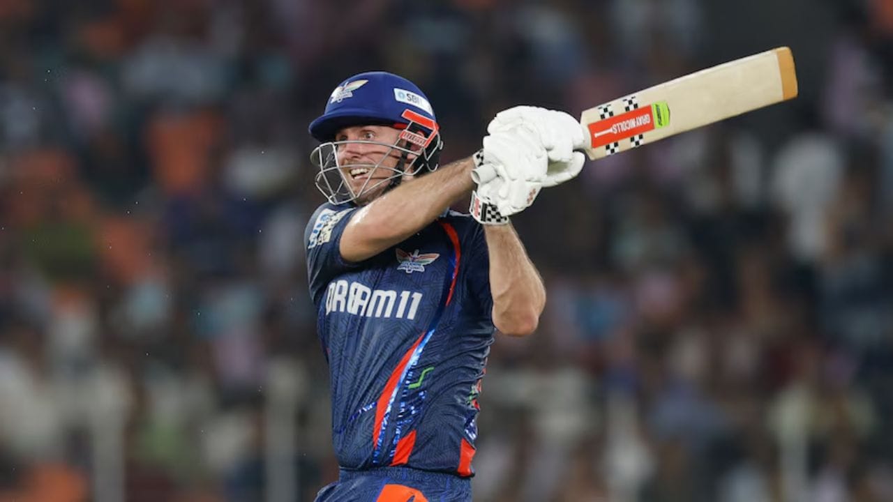 મિચેલ માર્શ: ઓસ્ટ્રેલિયાના ઓલરાઉન્ડર મિચેલ માર્શ લક્નૌ સુપર જયન્ટ્સ માટે રમતા તેણે 13 મેચોમાં 627 રન બનાવ્યા. આ દરમ્યાન તેણે એક શતક અને છ અર્ધશતક લગાવ્યા. તેની સ્ટ્રાઈક રેટ 163.70 રહી, જે આ યાદીમાં સૌથી આક્રમક બેટિંગમાંની એક છે.(Photo-ABC) 