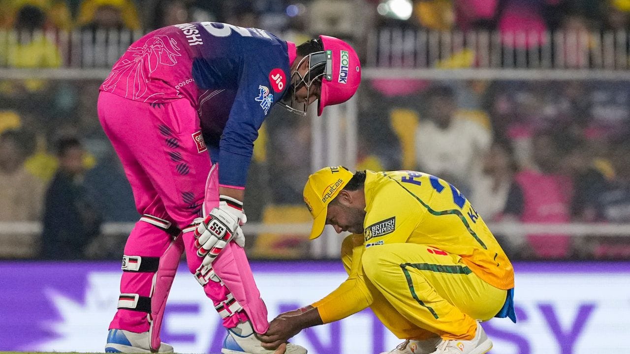 ક્રિકેટમાં આવી નાની ભૂલો ઘણી વખત મોટા પરિણામ લાવે છે. પહેલા જ ઓવરમાં મળેલ આ જીવનદાન શું Vaibhav Sooryavanshi માટે મોટી ઇનિંગ્સમાં ફેરવાશે કે નહીં, તે તો આગળના ઓવરોમાં સ્પષ્ટ થશે, પરંતુ ચેન્નાઈ માટે આ એક ચેતવણીરૂપ ક્ષણ ચોક્કસ બની ગઈ છે.(All Image - BCCI)