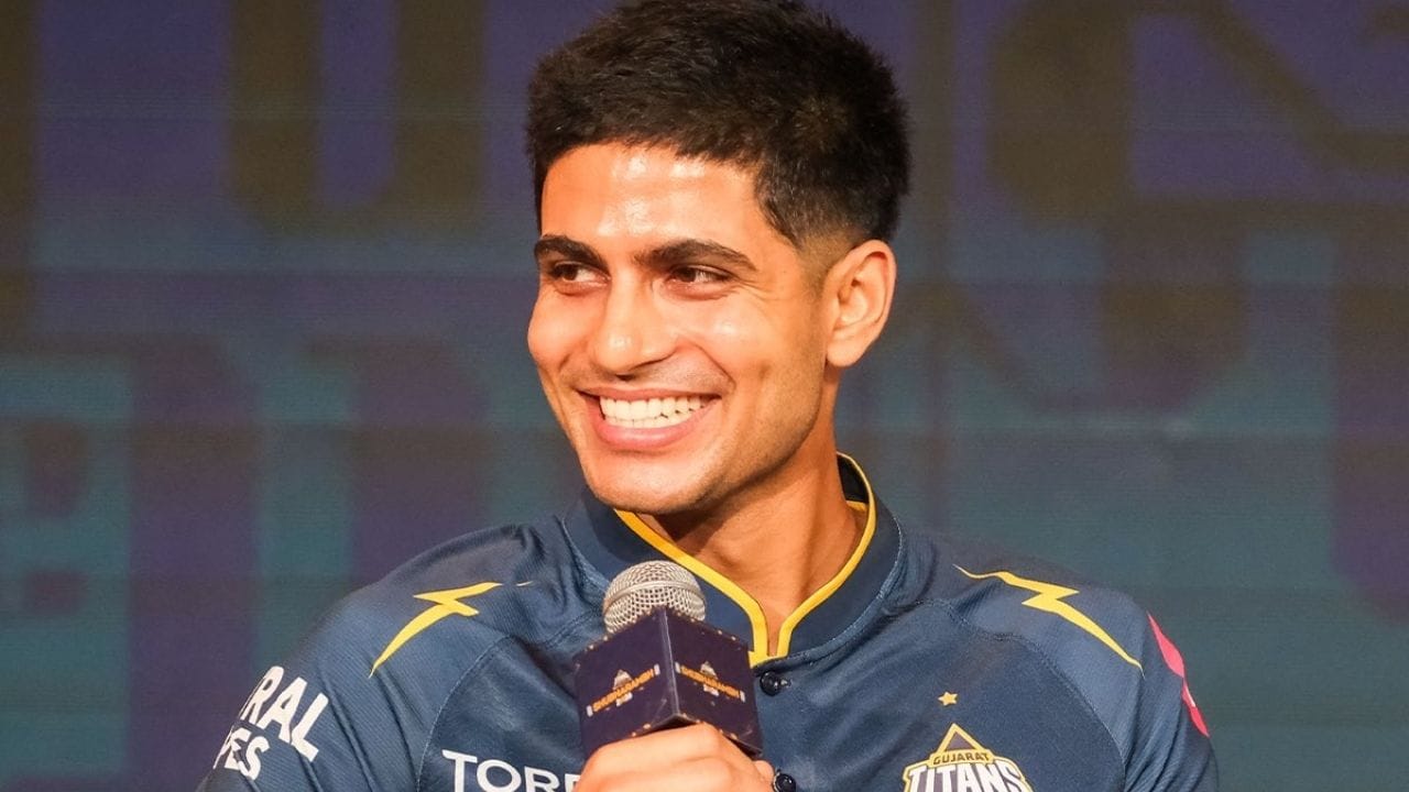 ગુજરાત માટે ખાસ સમાચાર એ છે કે Gujarat Titans પોતાની હોમ મેચો અમદાવાદમાં રમશે અને ફેન્સને પોતાના શહેરમાં જ લાઈવ એક્શન જોવા મળશે. અમદાવાદના સ્ટેડિયમમાં કુલ 7 મેચો યોજાવાની છે, જેમાં મોટા ટીમો સામે ટક્કર જોવા મળશે.