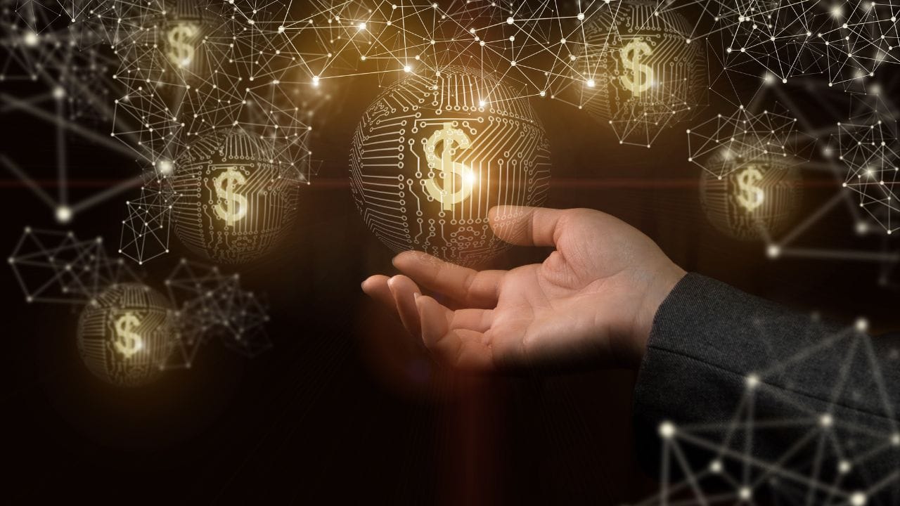 નિષ્ણાતોનું માનવું છે કે જો વૈશ્વિક પરિસ્થિતિમાં સુધારો નહીં થાય, તો આગામી દિવસોમાં રૂપિયામાં વધુ ઘટાડો જોવા મળી શકે છે. હાલની સ્થિતિ રોકાણકારો અને બજાર માટે ચિંતાજનક માનવામાં આવી રહી છે.