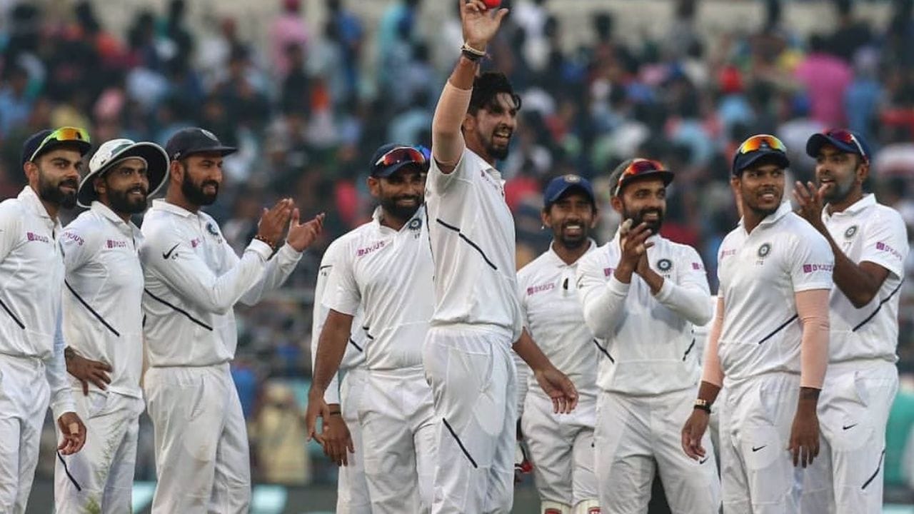 ઇશાંત શર્માનો જન્મ 2 સપ્ટેમ્બર 1988ના રોજ થયો છે. તે એક ભારતીય ક્રિકેટર છે જેણે ટેસ્ટ, ODI અને T20I માં ભારતનું પ્રતિનિધિત્વ કર્યું છે. તે 6 ફૂટ 4 ઇંચ ઊંચો છે