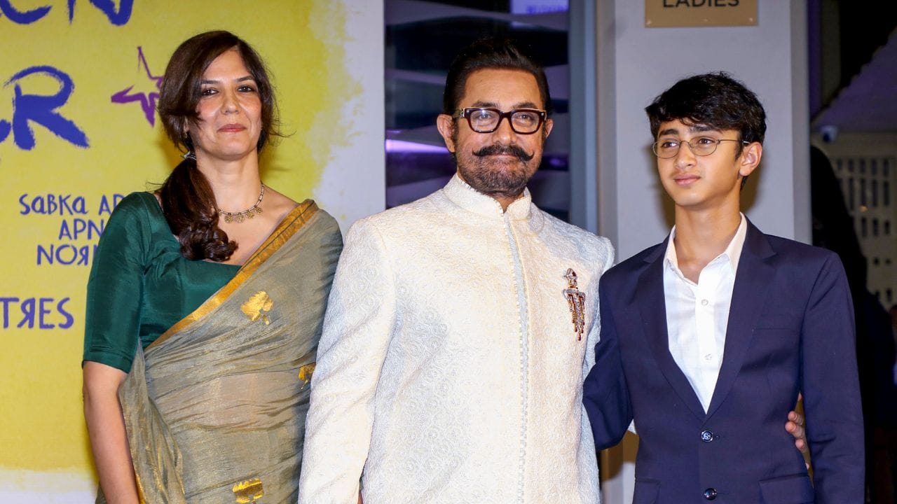 ત્યારબાદ આમિર ખાને કિરણ રાવ સાથે લગ્ન કર્યા, પરંતુ તેમનો સંબંધ 3 જુલાઈ, 2021ના રોજ સમાપ્ત થયો. કિરણ અને આમિરને એક પુત્ર, આઝાદ રાવ ખાન છે.