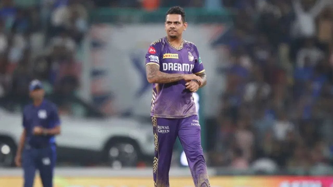 સુનીલ નારાયણ: KKRની સફળતામાં જો કોઈ એક ખેલાડીએ સૌથી મોટી ભૂમિકા ભજવી હોય તો તે સુનીલ નારાયણ છે. IPL ઈતિહાસના સૌથી સફળ વિદેશી ખેલાડીઓમાંના એક, સુનીલ નારાયણે 2012 માં IPLમાં પ્રવેશ કર્યો હતો અને તે શરૂઆતથી KKRનો ભાગ છે. તે 2012, 2014 અને 2014 માં ટાઇટલ જીતનાર ટીમનો મહત્વપૂર્ણ ભાગ હતો. હવે 37 વર્ષનો છે અને 189 મેચ રમી ચૂક્યો છે અને હવે આ સિઝન તેની છેલ્લી હોઈ શકે છે.