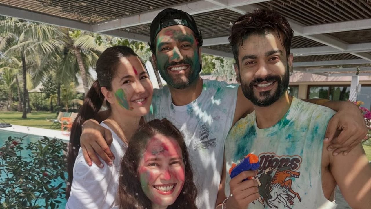 લગ્નના 4 વર્ષ બાદ 7 નવેમ્બર 2025ના રોજ આ કપલે પહેલા બાળકનું સ્વાગત કર્યું છે. તેના દીકરાનું નામ વિહાન છે. વર્કફ્રન્ટની વાત કરવામાં આવે તો કેટરીના કેફ છેલ્લી વખત 2024માં આવેલી ફિલ્મ મેરી ક્રિસમસમાં જોવા મળી હતી. આ ફિલ્મમાં વિજય સેતુપતિ લીડ રોલમાં હતો.