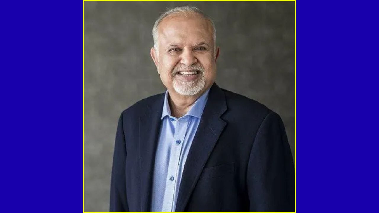 મિક્કી જગતિયાની લેન્ડમાર્ક ગ્રુપના સ્થાપક હતા. તેમનું અવસાન મે 2023 માં થયું હતું. લેન્ડમાર્ક ગ્રુપના 24 દેશમાં 2,200 થી વધુ સ્ટોર્સ છે. વર્ષ 2023 માં ફોર્બ્સે તેમના અવસાન પહેલા તેમની કુલ નેટવર્થ અંદાજે 5.2 અબજ ડોલર જણાવી હતી. રિટેલ નેટવર્ક ઘણું મોટું હોવાને કારણે પ્રાદેશિક અસ્થિરતાની સીધી અસર આ પ્રકારના વ્યવસાય પર પડી શકે છે.