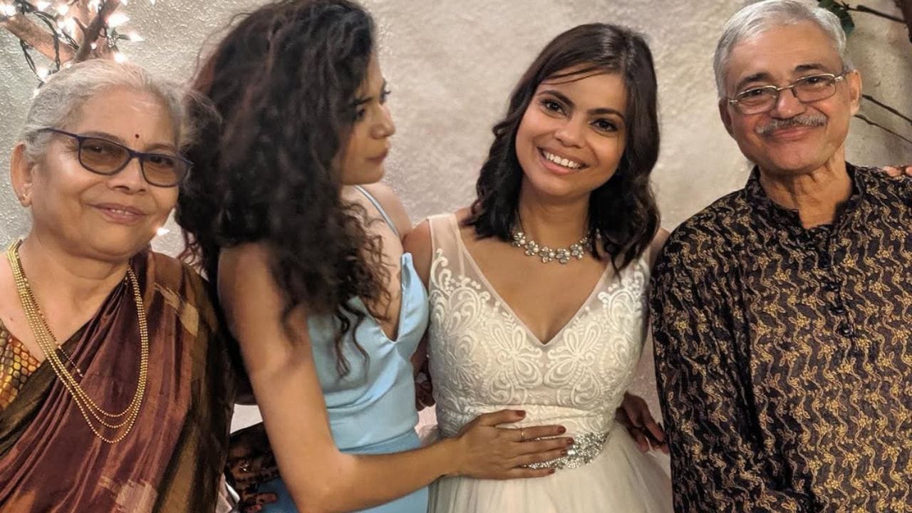 પાલકર મેગી, ટાટા ટી અને ઝોમેટો જેવા બ્રાન્ડ્સના સેલિબ્રિટી એન્ડોર્સર છે.ફોર્બ્સ ઇન્ડિયાએ 2018 માં પાલકરને તેમની 30 અંડર 30 યુવા સિદ્ધિઓની યાદીમાં સ્થાન આપ્યું હતું. 