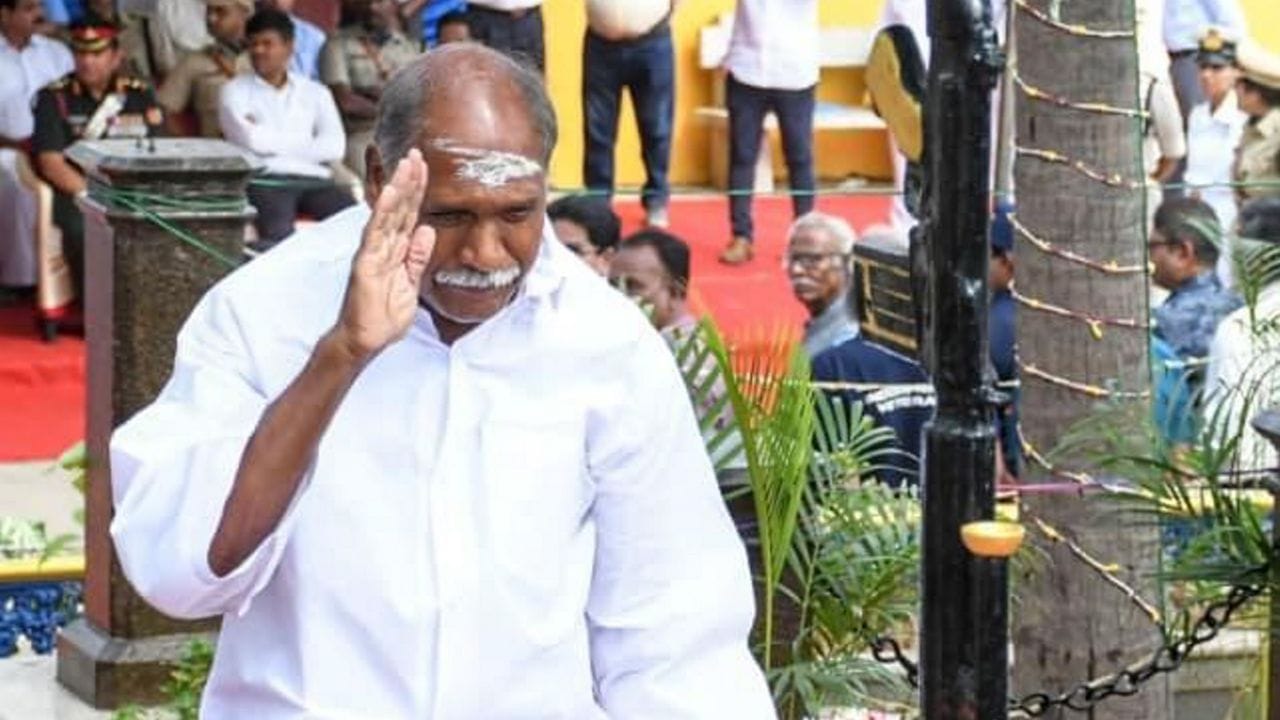 એન. રંગાસામી (નદેસન કૃષ્ણાસામી રંગાસામી) પુડુચેરીના વર્તમાન અને ચાર વખતના મુખ્યમંત્રી છે, જે ઓલ ઈન્ડિયા એન.આર. કોંગ્રેસ (AINRC) પાર્ટીના સ્થાપક છે અને 7 મે 2021 થી પદ પર છે.