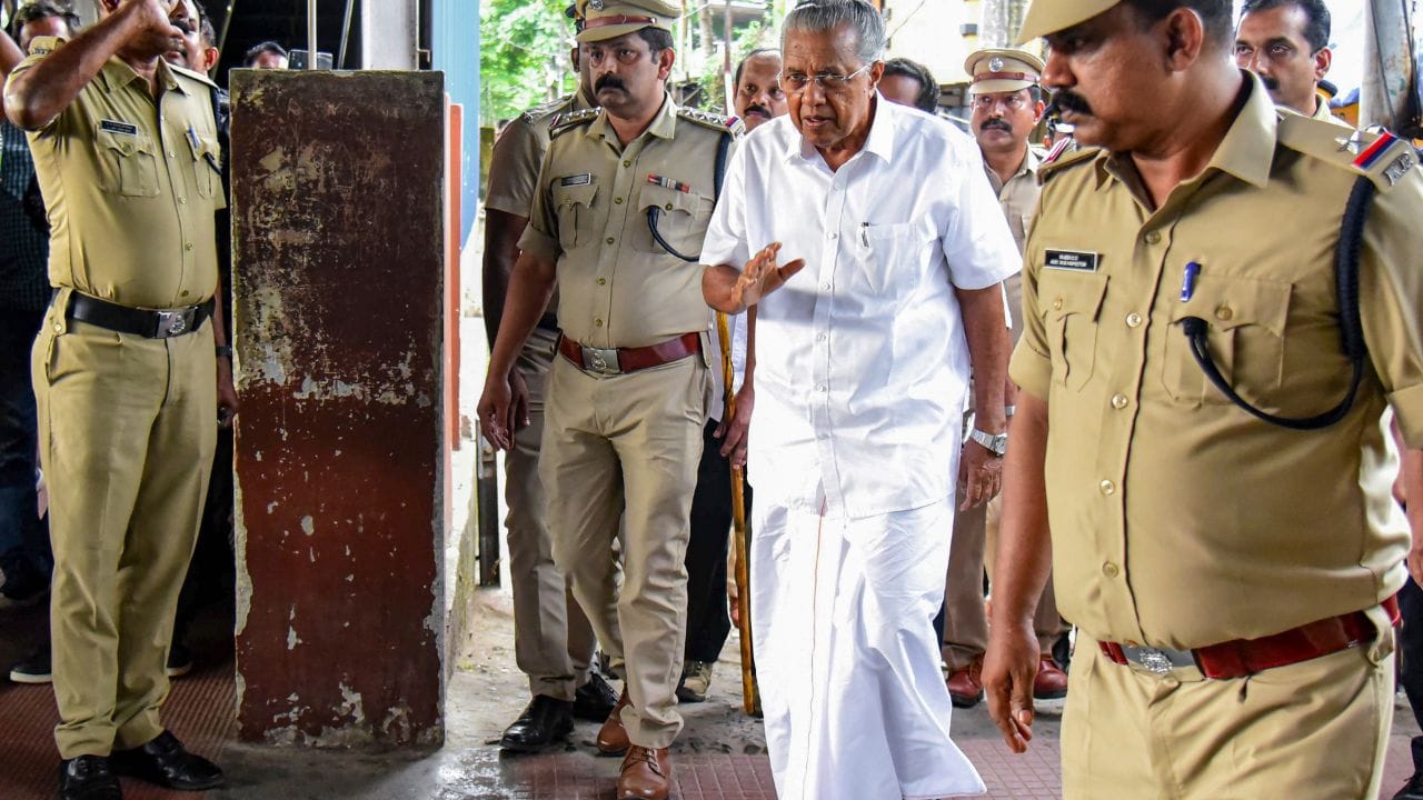 વિજયન મે 2016ની કેરળ વિધાનસભા ચૂંટણી અને 2021ની કેરળ વિધાનસભા ચૂંટણીમાં ધર્મદોમ મતવિસ્તાર માટે CPI(M)ના ઉમેદવાર તરીકે બેઠક જીતી હતી અને ડાબેરી ડેમોક્રેટિક ફ્રન્ટ (LDF)ના નેતા તરીકે પસંદ થયા હતા.