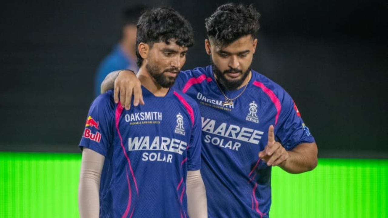 રાજસ્થાન રોયલ્સે બ્રિજેશ શર્માને પણ ટીમમાં તક આપી છે. આ ફાસ્ટ બોલર જમ્મુ અને કાશ્મીરનો છે પરંતુ બંગાળ T20 લીગમાં રમે છે. તેણે બંગાળ પ્રો T20 લીગમાં 11 વિકેટ લઈને પોતાની ક્ષમતા સાબિત કરી, જેના કારણે તેને IPLમાં રમવાની તક મળી. આ ખેલાડીએ ક્યારેય ઘરેલુ મેચ રમી નથી, પરંતુ રાજસ્થાને તેને IPLમાં ડેબ્યૂ કરવાની તક આપી.