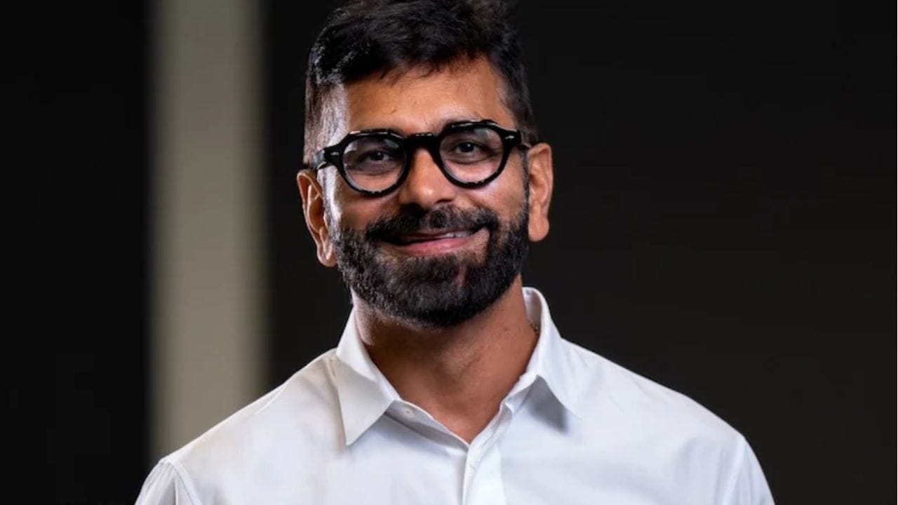 રમતગમત ક્ષેત્રમાં પણ સોમાણીનું રોકાણ નોંધપાત્ર રહ્યું છે. તે Motor City Golf Club નો સહ-માલિક છે અને TGF Golf League તથા TMRW Sports જેવા પ્રોજેક્ટ્સમાં પણ ભાગીદાર રહ્યો છે. આથી સ્પષ્ટ થાય છે કે તે લાંબા ગાળાના સ્પોર્ટ્સ ઈન્વેસ્ટર તરીકે જાણીતો છે.