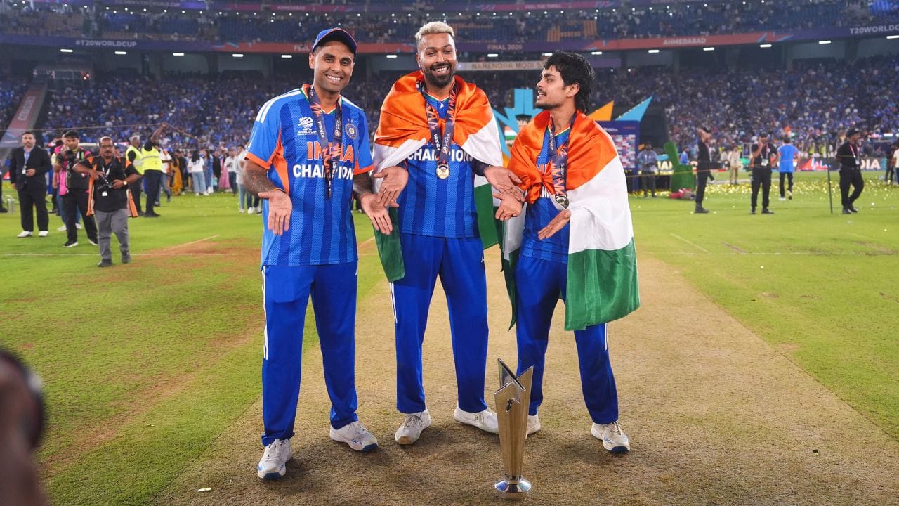 ટી20 વર્લ્ડકપ 2026ની ફાઈનલની જીત બાદ ભારતીય ટીમના કેપ્ટન સૂર્યકુમાર યાદવે પ્રેસ કોન્ફરન્સમાં સંન્યાસને લઈ ઉઠી રહેલા સવાલોનો મજાકિયા અંદાજમાં જવાબ આપ્યો હતો. 