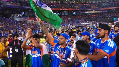 કેપ્ટન સૂર્યકુમાર યાદવનું નામ હવે એ લિસ્ટમાં સામેલ થયું છે. જેમણે ભારતને આઈસીસી ટૂર્નામેન્ટ જીતાડી હોય. સૂર્યકુમાર યાદવની કેપ્ટનશીપમાં ટીમ ઈન્ડિયાએ શાનદાર પ્રદર્શન કરી અમદાવાદમાં ન્યુઝીલેન્ડને હરાવી ટી20 વર્લ્ડકપ 2026નો ખિતાબ પોતાને નામ કર્યો હતો. 