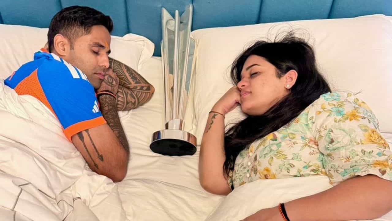 Breaking News : T20 વર્લ્ડ કપ જીત્યા પછી સૂર્યકુમાર યાદવ પિતા બનશે, બેબી શાવરનો વીડિયો વાયરલ