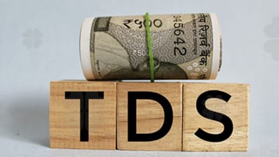 આવકવેરા વિભાગે સોમવારે જણાવ્યું હતું કે "બેંકિંગ કંપની" - જે બેંકિંગ રેગ્યુલેશન એક્ટ, 1949 ની જોગવાઈઓ હેઠળ આવતી એન્ટિટી તરીકે વ્યાખ્યાયિત છે - નિર્ધારિત મર્યાદાથી વધુ વ્યાજ આવક પર TDS કાપશે. (ફોટો ક્રેડિટ-Religare Broking)