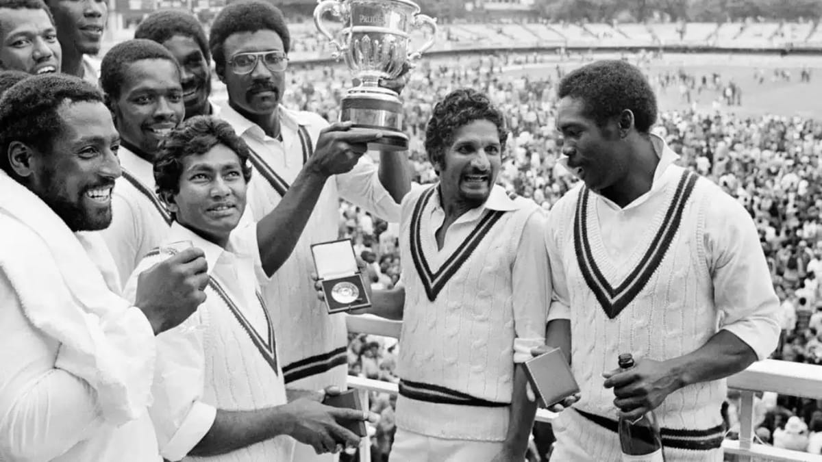 Breaking News: બે વખતની ચેમ્પિયન ટીમ ODI વર્લ્ડ કપમાંથી થશે બહાર ? પાકિસ્તાનની હારથી સમીકરણ ખોરવાયું