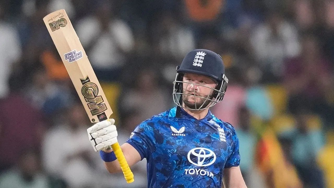 દિલ્હી કેપિટલ્સે તેને મીની ઓક્શનમાં ₹2 કરોડમાં ખરીદ્યો હતો. ટીમ ઈચ્છતી હતી કે તે કેએલ રાહુલ સાથે ઓપનિંગ કરે, પરંતુ હવે આ યોજના બદલવી પડશે.