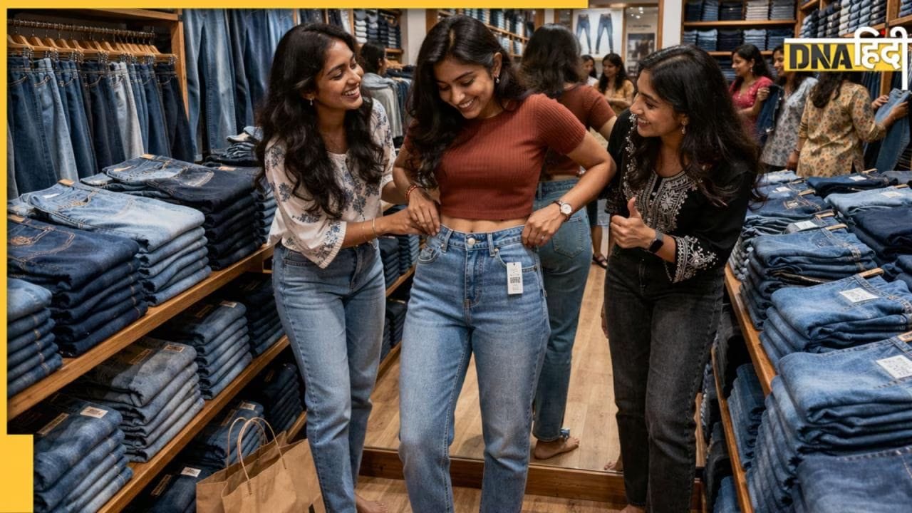 દિલ્હીનું ગાંધી નગર માર્કેટ કપડાં માટે સૌથી ફેમસ સ્થળ છે. તે એશિયાનું સૌથી મોટું રેડીમેડ ગારમેન્ટ અને ટેક્સ્ટાઈલ બજાર છે, જ્યાં તમને પુરુષો, સ્ત્રીઓ અને બાળકો માટે હોલસેલ ભાવે વિવિધ પ્રકારના કપડાં મળી જશે. અહીં, તમને ₹300–₹400 જેટલા ઓછા ભાવે ઉચ્ચ ગુણવત્તાવાળા બ્રાન્ડેડ જીન્સ પણ મળી જશે.