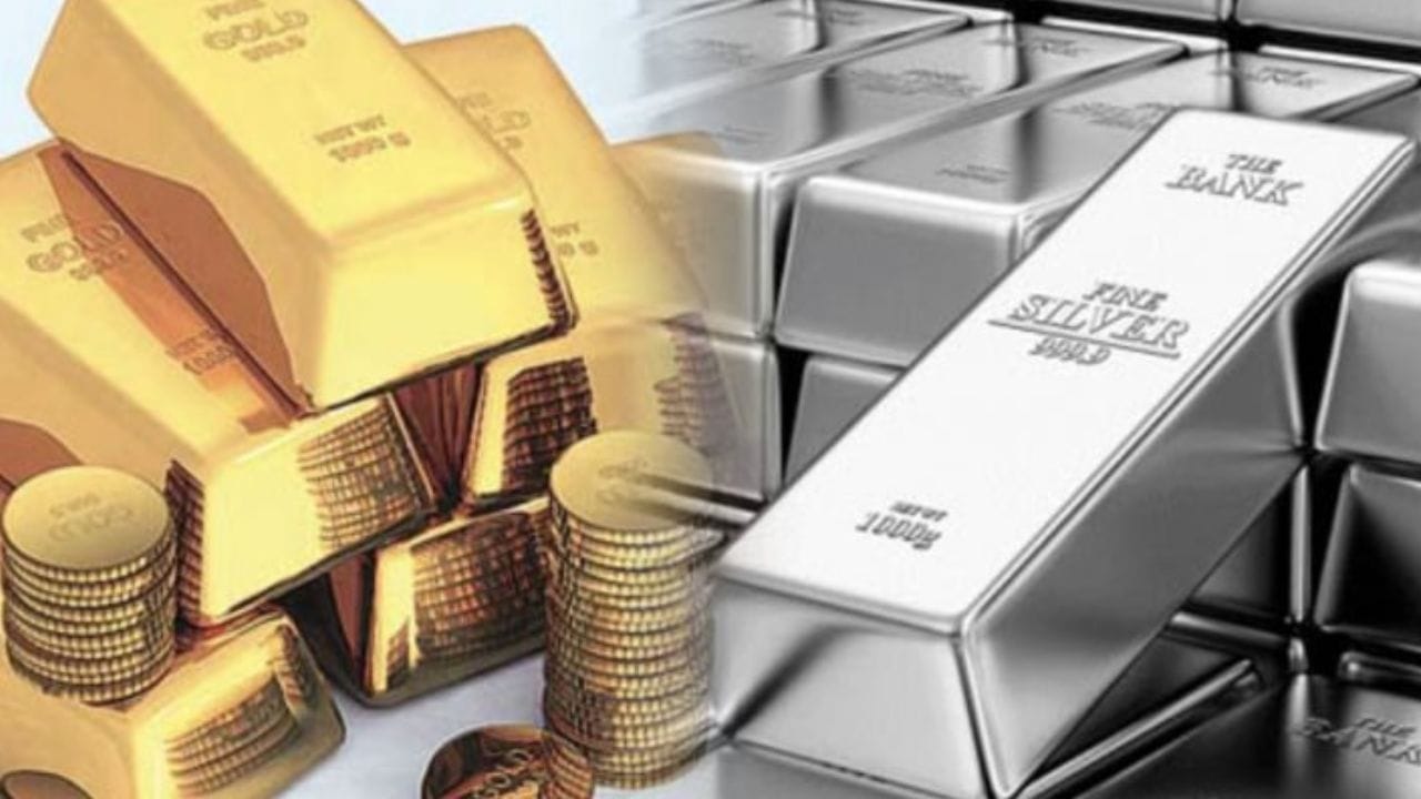 આ ઘટાડા પાછળના મુખ્ય પરિબળોમાં ફુગાવા અંગે વધતી ચિંતા, નીતિ દરો અંગે કેન્દ્રીય બેંકો દ્વારા અપનાવવામાં આવેલ કડક વલણ અને વૈશ્વિક ક્રૂડ ઓઇલના ભાવમાં વધારો શામેલ છે. વિશ્લેષકો માને છે કે વ્યાપક મેક્રોઇકોનોમિક અનિશ્ચિતતાઓ અને યુએસ ડોલરની તરફેણમાં વૈશ્વિક બજારના સંકેતોને કારણે સોનાના ભાવ દબાણ હેઠળ છે. આંતરરાષ્ટ્રીય બજારમાં, સોનાનો હાજર ભાવ $4,663.54 પ્રતિ ઔંસ છે. ઇઝરાયલ (અને યુએસ) અને ઈરાનને સંડોવતા મધ્ય પૂર્વમાં તણાવ વધ્યો છે; છતાં, આ ભૂ-રાજકીય પૃષ્ઠભૂમિ હોવા છતાં, સોનાના ભાવમાં ઘટાડો ચાલુ છે. ( ફોટો ક્રેડિટ- File Image)