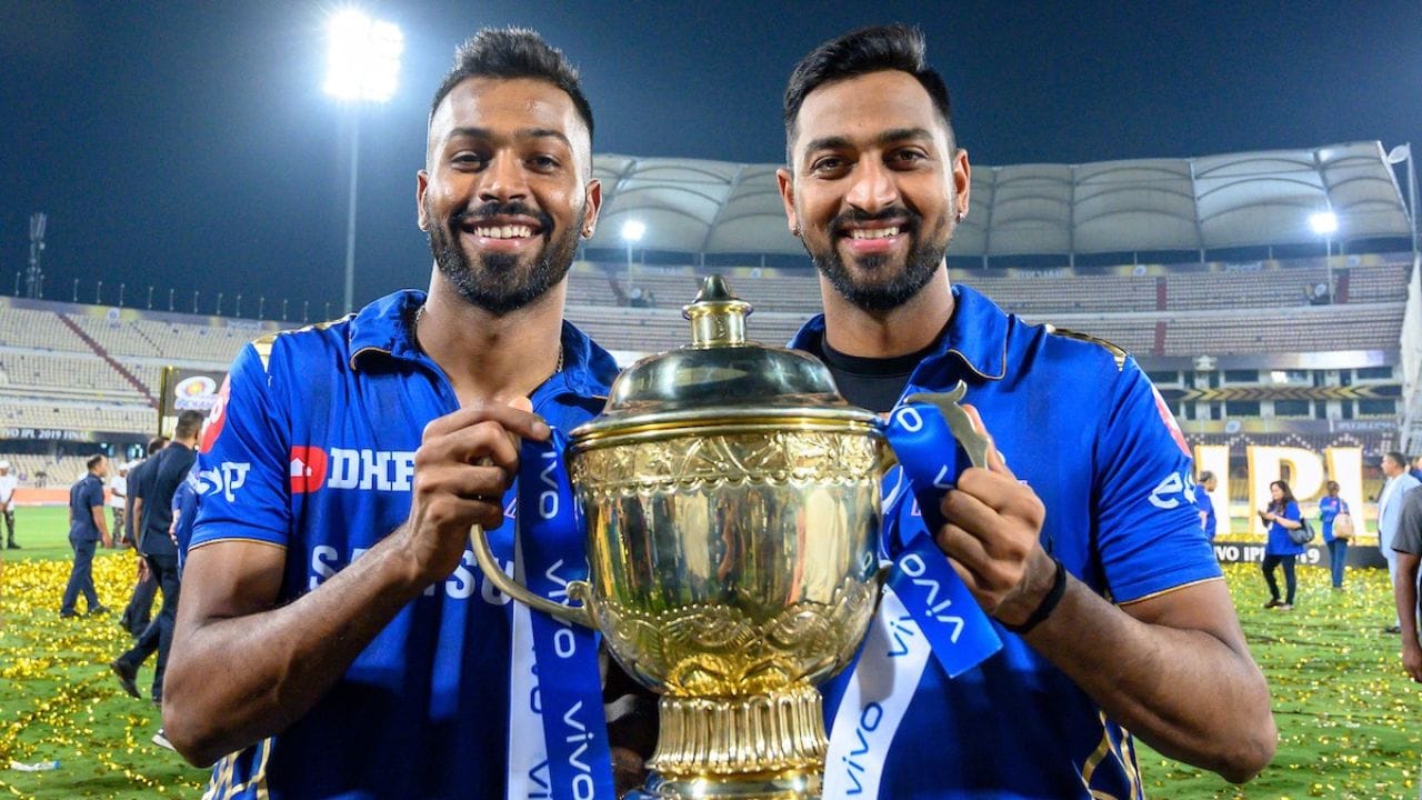 રોહિત શર્મા બાદ સૌથી વધારે આઈપીએલ જીતનાર ક્રુણાલ પંડ્યા છે. આ ખેલાડી 4 વખત આઈપીએલની ફાઈનલ રમ્યો અને દરેક વખત તેને જીત મળી છે.