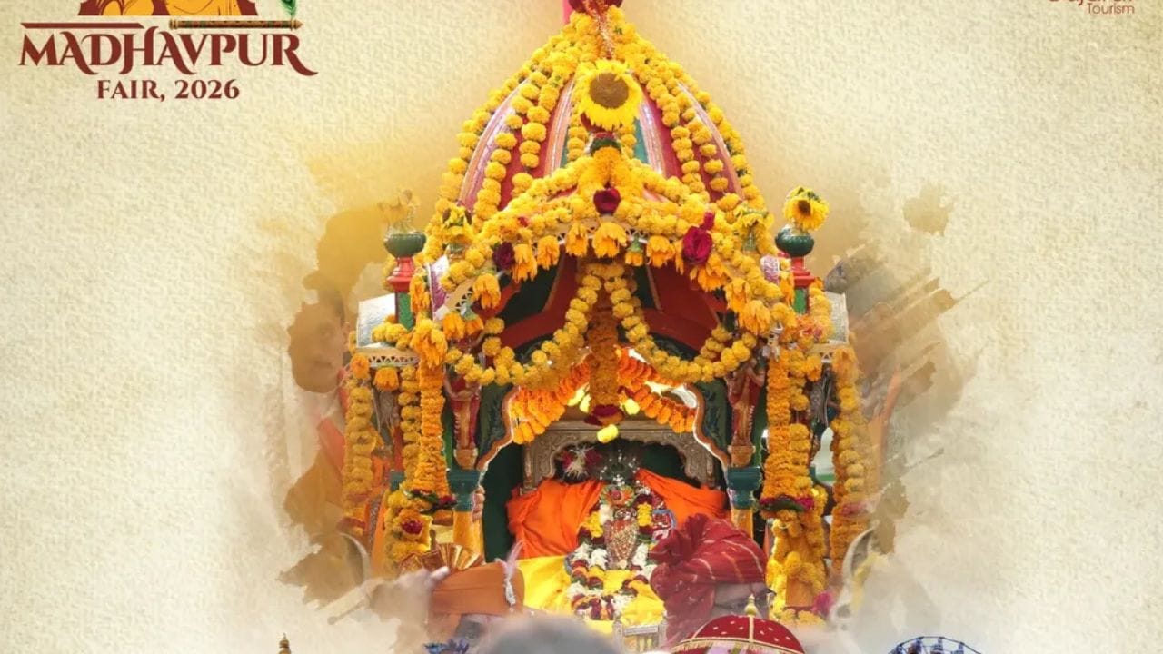 કૃષ્ણ અને રુકમણીના વિવાહ પ્રસંગની યાદમાં અહી લગ્ન અંગેની ગણેશ સ્થાપના, મંડપ વિધિ, વરઘોડો, સ્વયંવર વિધિ વગેરે પ્રસંગો અહીં વિધિવત રીતે ઉજવાય છે.પ્રથમ દિવસે ગણેશનીની સ્થાપના કરી લગ્નપત્રિકઓા મોકલવમાં આવે છે. પછી કૃષ્ણની ભવ્ય જાન પણ જોડાય છે.