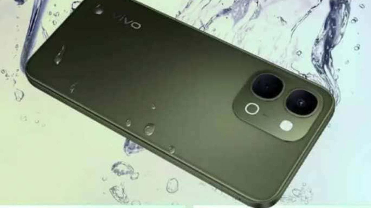 Vivo T5x 5G specifications : આ ફોનમાં સ્પીડ અને મલ્ટીટાસ્કિંગ માટે MediaTek Dimensity 7400 ટર્બો પ્રોસેસર હશે. 7200mAh બેટરી અને રિવર્સ ચાર્જિંગ સપોર્ટ પણ આપવામાં આવશે. મળતી માહિતી મુજબ આ હેન્ડસેટની કિંમત રૂપિયા 15,999 થી રૂપિયા 20,000 ની વચ્ચે હોઈ શકે છે.  (ફોટો: google)