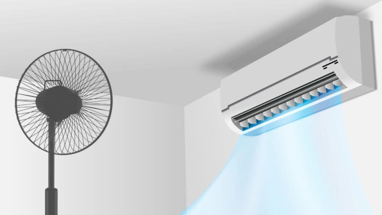 1. ACમાંથી અજીબ અવાજ આવવો: જો ACમાંથી અચાનક જોરથી ધડાકાભેર કે પહેલા ક્યારેય ના સંભળાયા હોય તેવા અવાજો અથવા અસામાન્ય કંપન જેવો અવાજ આવે, તો તે સ્પષ્ટ ચેતવણીનો સંકેત છે. (ફોટો ક્રેડિટ-Google)