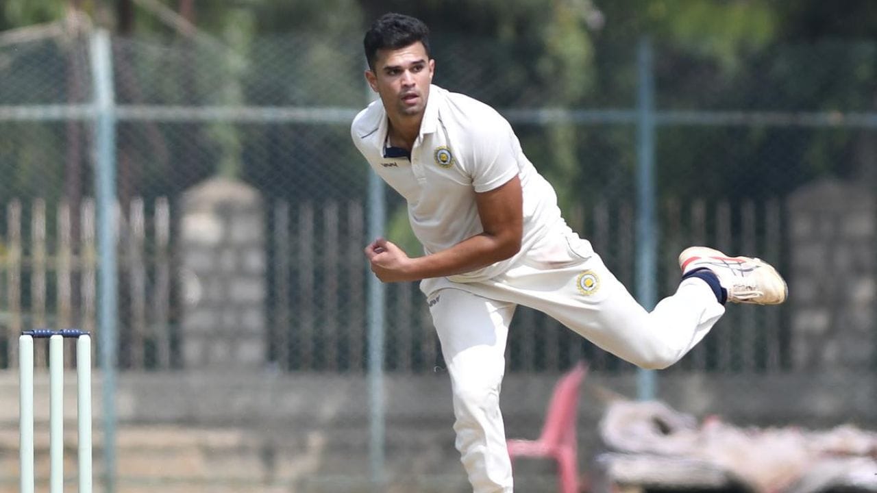 અર્જુને સ્વીકાર્યું કે કોઈપણ ખેલાડી માટે નિયમિત રમવું અત્યંત જરૂરી છે. ગોવામાં જોડાવાનો તેનો મુખ્ય હેતુ વધુ જવાબદારી લેવાનો અને સર્વાંગી વિકાસ કરવાનો હતો. હવે લખનૌ ટીમ સાથે જોડાયા બાદ, તે પોતાની પ્રતિભા સાબિત કરવા અને IPLમાં મજબૂત ઓળખ બનાવવા માટે પ્રયત્નશીલ છે. (PC:PTI/X)