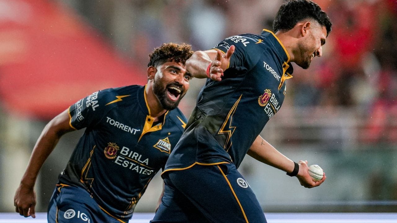 IPL 2026નો સૌથી ફાસ્ટ બોલ ગુજરાત ટાઇટન્સના યુવા ફાસ્ટ બોલર અશોક શર્માએ ફેંક્યો હતો. રાજસ્થાન રોયલ્સ સામેની તેની બોલે બધાનું ધ્યાન ખેંચ્યું હતુ.   