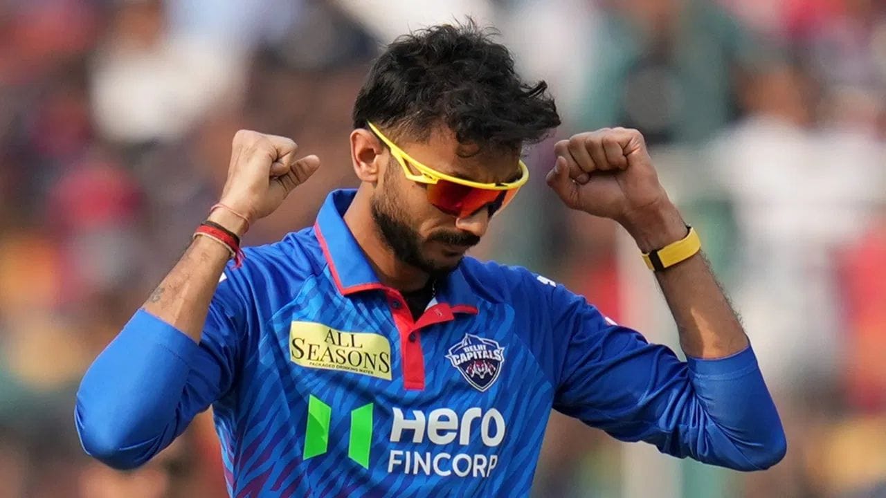 IPL 2026 માં દિલ્હી કેપિટલ્સનું નેતૃત્વ કરી રહેલા અક્ષર પટેલે એક ખાસ સિદ્ધિ હાંસલ કરી છે. અક્ષર પટેલે દિલ્હી કેપિટલ્સ માટે એક શાનદાર સદી ફટકારી છે. 