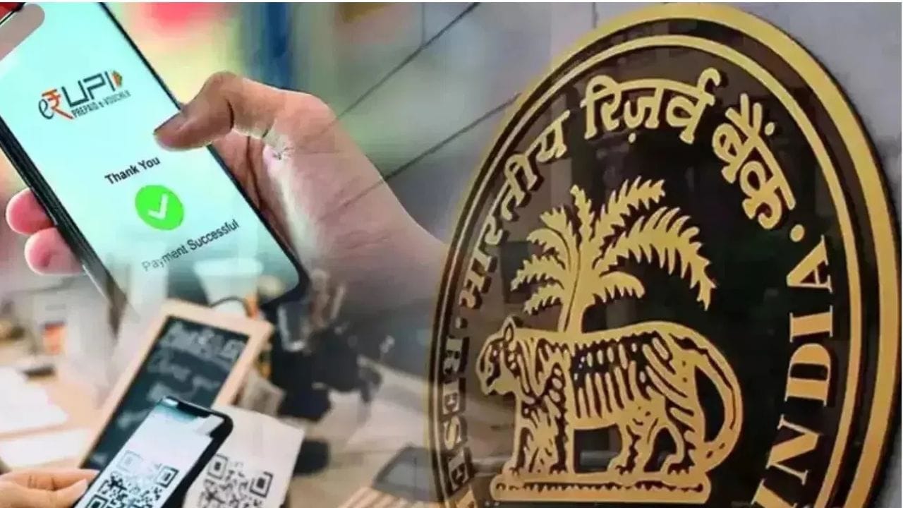 અવારનવાર લોકો સેવિંગ એકાઉન્ટને 'કરંટ એકાઉન્ટ' અથવા 'પિગી બેંક'ની જેમ વાપરવા લાગે છે, જેનાથી તેઓ અજાણતા બેંકના નિયમોનું ઉલ્લંઘન કરે છે. આરબીઆઈ (RBI) અને બેંકોના કડક નિયમોને કારણે હવે એક નાનકડી ભૂલ પણ ભારે પેનલ્ટી અથવા ઇન્કમ ટેક્સની નોટિસનું કારણ બની શકે છે.