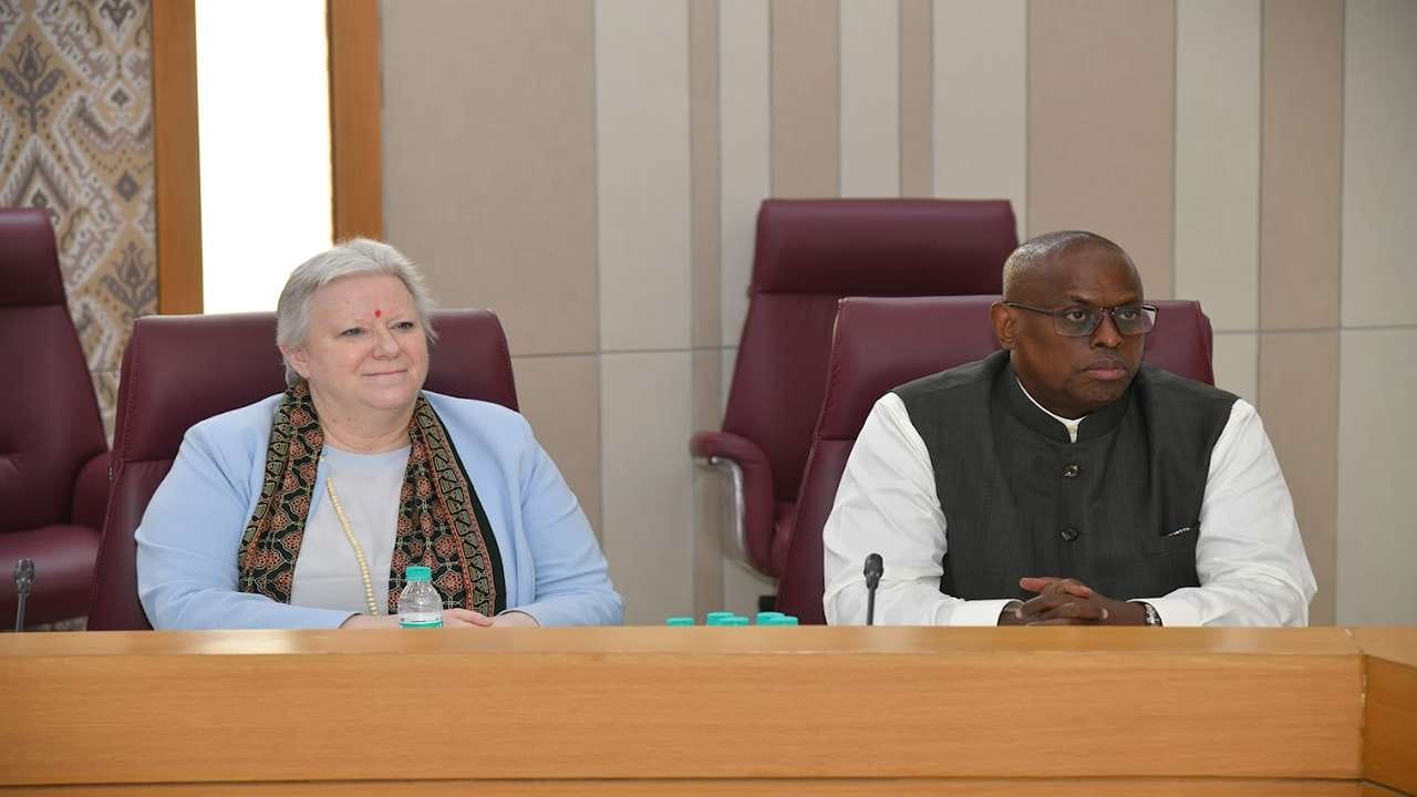 કોમનવેલ સ્પોર્ટ્સ ટિમના પ્રેસિડેન્ટ અને સી.ઈ.ઓ.એ આગામી જુલાઈ-2026થી 2 ઓગસ્ટ-2026 સુધી ગ્લાસગોમાં યોજાનારી કોમનવેલ્થ ગેમ્સના આયોજનના અભ્યાસ કરવા,  ગેમ્સના આયોજનનુ નિરીક્ષણ કરવા માટે ગ્લાસગો આપવા ભૂપેન્દ્ર પટેલને આમંત્રણ પાઠવ્યું હતું. 
