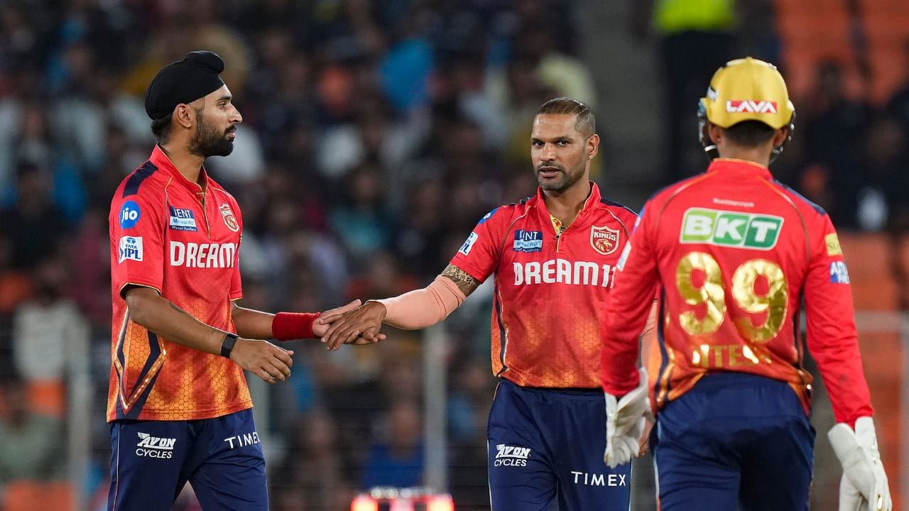 18 ડિસેમ્બર 2018ના રોજ હરપ્રીત બ્રારને 2019ની IPL ઓક્શમાં IPL કોન્ટ્રાક્ટ મળ્યો. 2019ની ઇન્ડિયન પ્રીમિયર લીગ પહેલા કિંગ્સ XI પંજાબ દ્વારા તેમને ખરીદવામાં આવ્યા. તેમને 20 લાખ (2023માં 25 લાખ) માં ટીમમાં સામેલ કર્યો હતો,