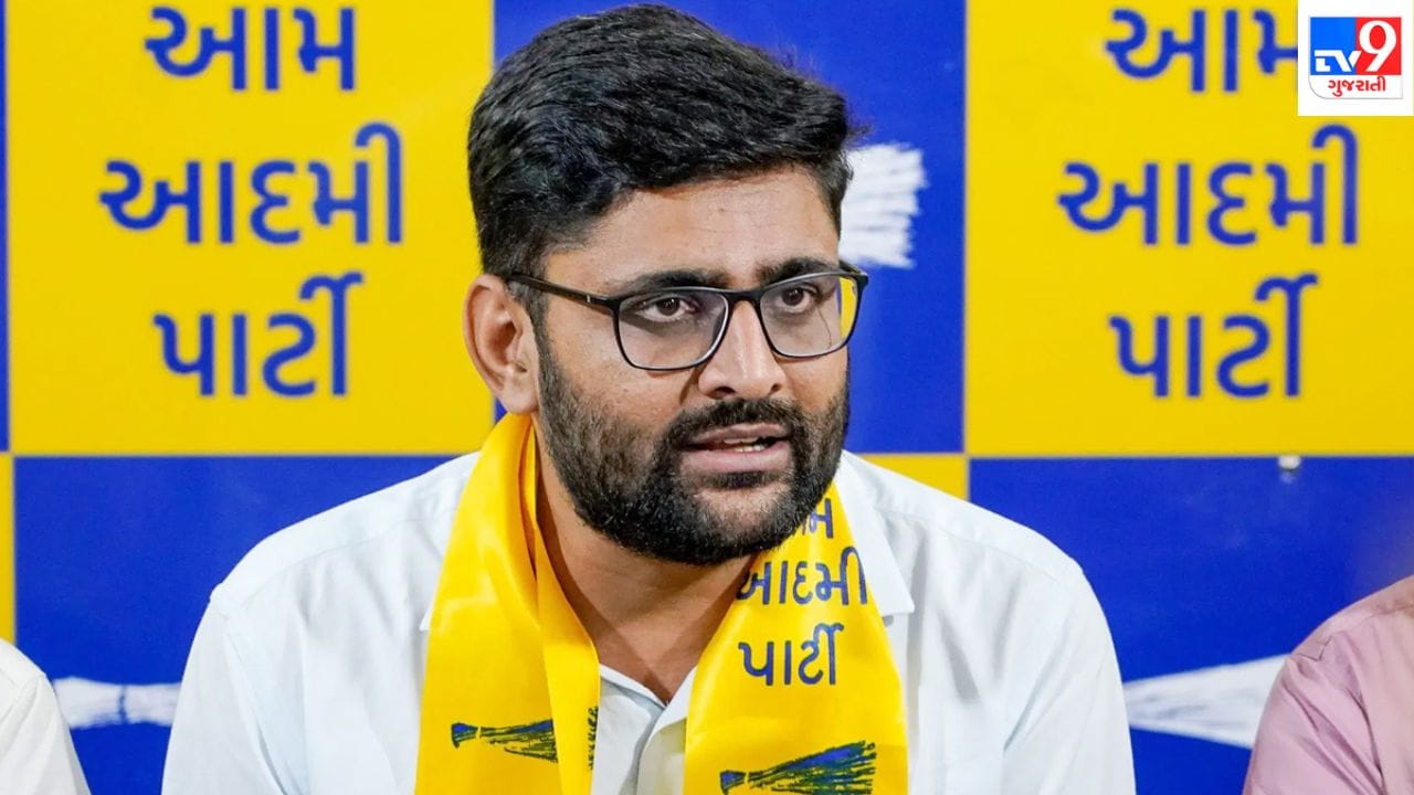 એકતરફ મોટા નેતાઓ હાર્યા છે, ત્યારે બીજી તરફ ગોપાલ ઈટાલિયાના ગઢ વિસાવદરમાં AAP એ 18 માંથી 11 બેઠકો જીતીને પંચાયત કબજે કરી છે.