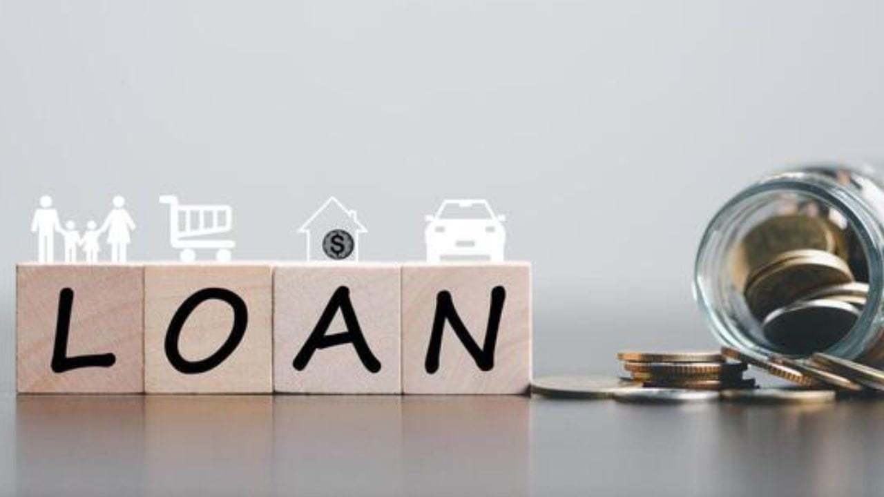 જોકે એક મહત્વપૂર્ણ શરત છે. જો પુત્ર કે પરિવારના સભ્યો પિતાની સંપત્તિ વારસામાં મેળવે છે, તો તે સંપત્તિના મૂલ્ય સુધી તેઓ લોન ચૂકવવા માટે જવાબદાર બની શકે છે. સરળ ભાષામાં કહીએ તો જો તમને પિતાની મિલકત મળે છે, તો લોનદાતા તે મિલકતમાંથી લોન વસૂલ કરી શકે છે. 
