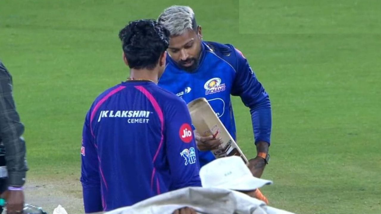 Breaking News: મુંબઈ-રાજસ્થાનની મેચ પહેલા હાર્દિક પંડ્યાએ વૈભવ સૂર્યવંશીનું બેટ કેમ ચેક કર્યું?