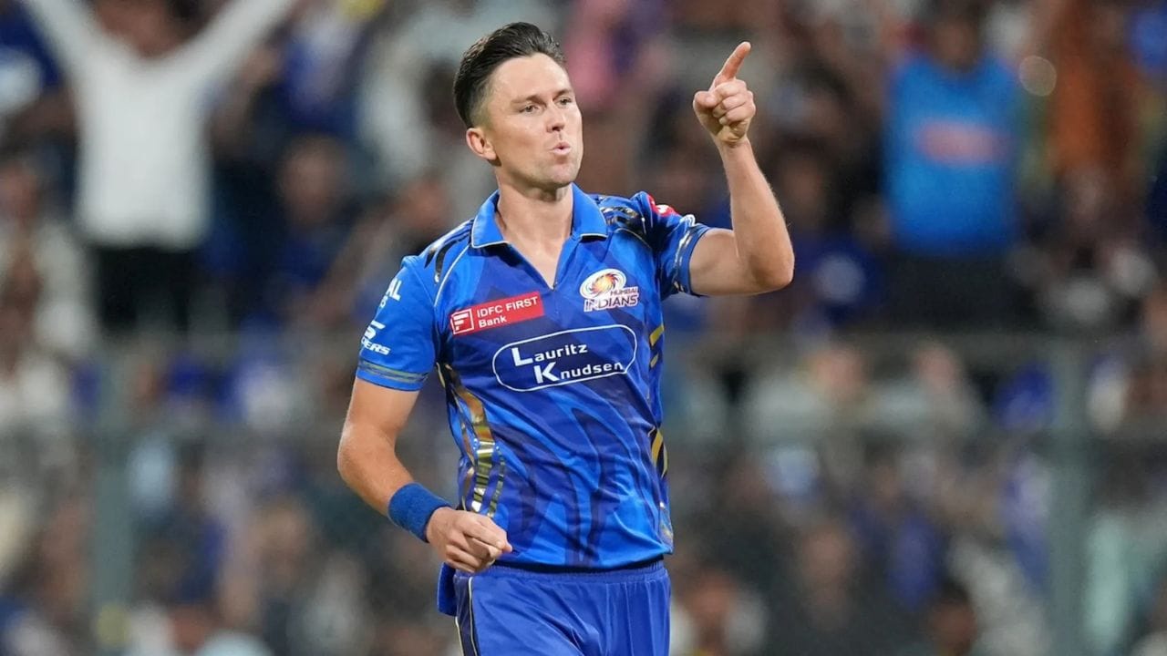 મુંબઈ ઈન્ડિયન્સનો અનુભવી ફાસ્ટ બોલર ટ્રેન્ટ બોલ્ટ પણ વિકેટ વગર જ રહ્યો છે. બે મેચમાં પાંચ ઓવર ફેંક્યા પછી પણ બોલ્ટને એક પણ વિકેટ મળી નથી.