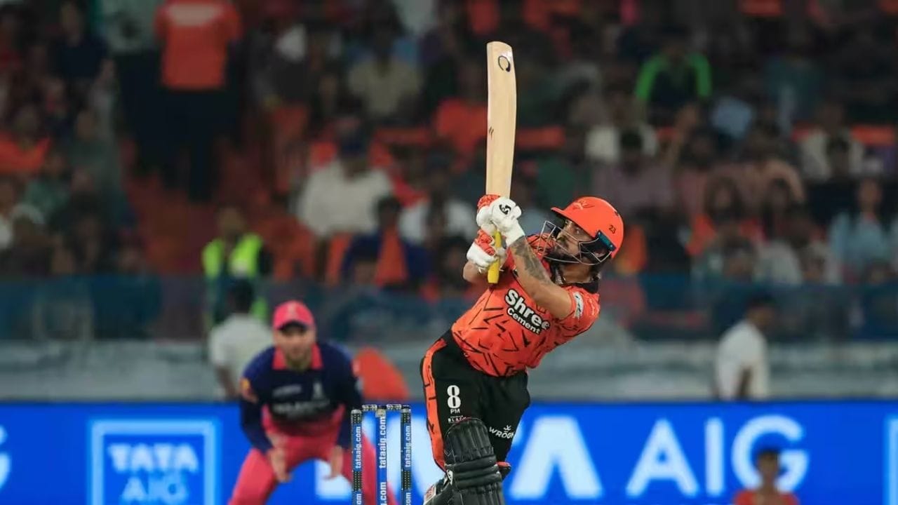 આ શાનદાર ઇનિંગ બાદ ઈશાન કિશન ઓરેન્જ કેપ રેસમાં આગળ વધ્યો. મેચ પહેલા Vaibhav Suryavanshi 200 રન સાથે ટોચ પર હતો, પરંતુ ઈશાનના 91 રન સાથે કુલ 213 રન થયા અને તે આગળ નીકળી ગયો. જોકે, બાદમાં Heinrich Klaasen થોડા રનથી તેને પાછળ છોડી દેવામાં સફળ રહ્યો.