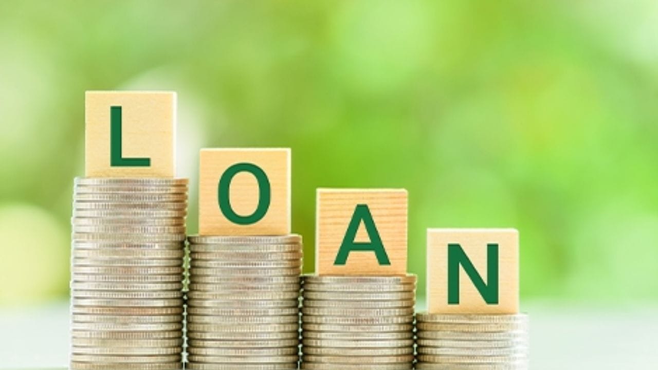 બીજી તરફ જો કોઈ પણ પ્રકારની સંપત્તિ વારસામાં મળતી નથી, તો બેન્ક પુત્રને લોન ભરવા માટે મજબૂર કરી શકતી નથી. તેમજ જો પુત્ર લોનમાં ગેરંટીદાર (Guarantor) અથવા કો-અપ્લિકન્ટ (Co-applicant) તરીકે જોડાયેલ હોય તો તેની જવાબદારી ઉભી થાય છે.
