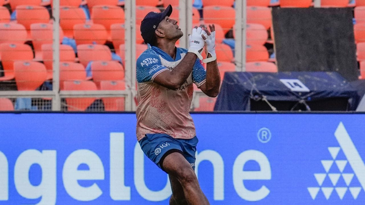 ઓગસ્ટ 2019માં, જયંતને 2019-20 દુલીપ ટ્રોફી માટે ઇન્ડિયા ગ્રીન ટીમની ટીમમાં સ્થાન આપવામાં આવ્યું હતુ.જયંત 2018ની ઇન્ડિયન પ્રીમિયર લીગમાં દિલ્હી કેપિટલ્સ ટીમનો ભાગ હતો પરંતુ તેણે એક પણ મેચ રમી ન હતી.