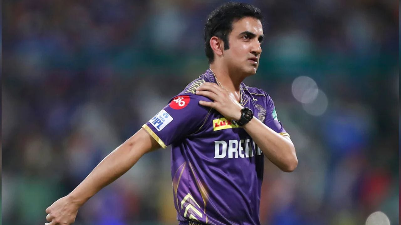 KKR ના કેપ્ટનને ગોલ્ડન ડક પર આઉટ થયાને 10 વર્ષ થઈ ગયા છે. રહાણે પહેલા 2016 માં ગૌતમ ગંભીર ગોલ્ડન ડક પર આઉટ થયો હતો. તમને જાણીને આશ્ચર્ય થશે કે ગૌતમ ગંભીર KKR ના કેપ્ટન તરીકે એક કે બે વાર નહીં, પરંતુ પાંચ વખત ગોલ્ડન ડક માટે આઉટ થયો છે. 