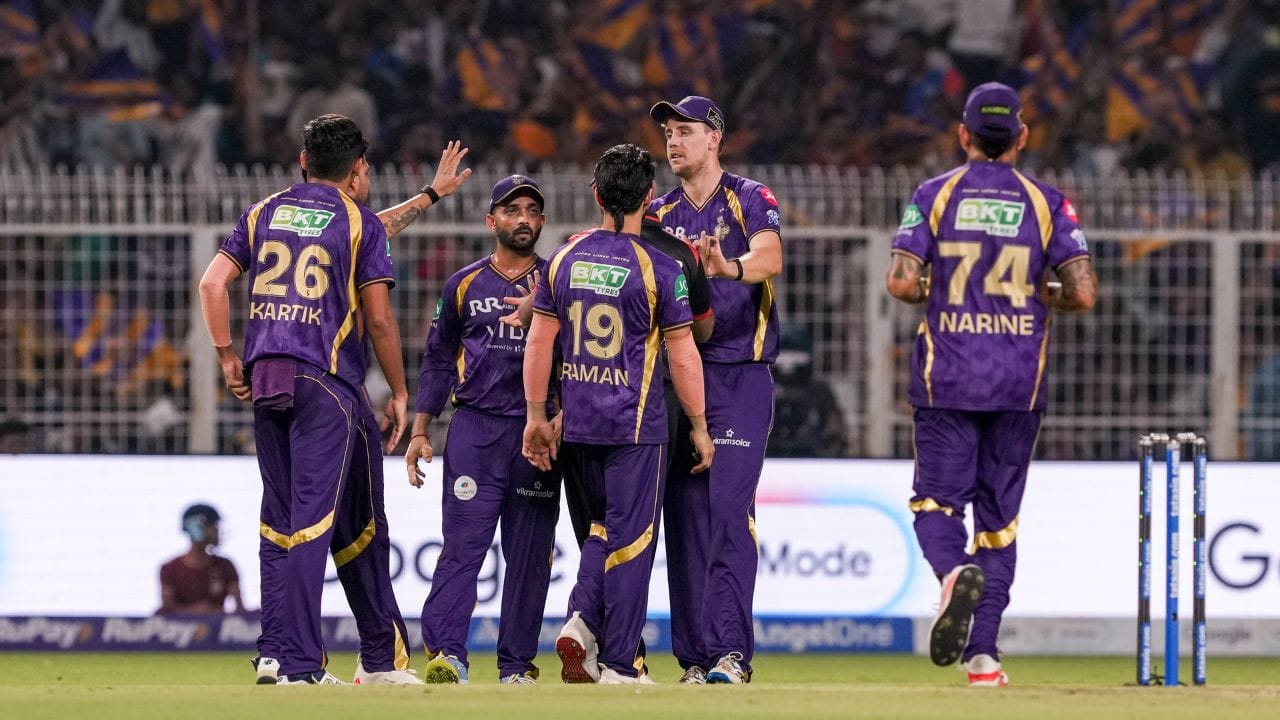 17 વર્ષની ઉંમરે, ત્યાગીએ કૂચ બિહાર ટ્રોફીમાં શાનદાર પ્રદર્શન કર્યું અને ઉત્તર પ્રદેશની રણજી ટ્રોફી ટીમમાં સ્થાન મેળવ્યું.