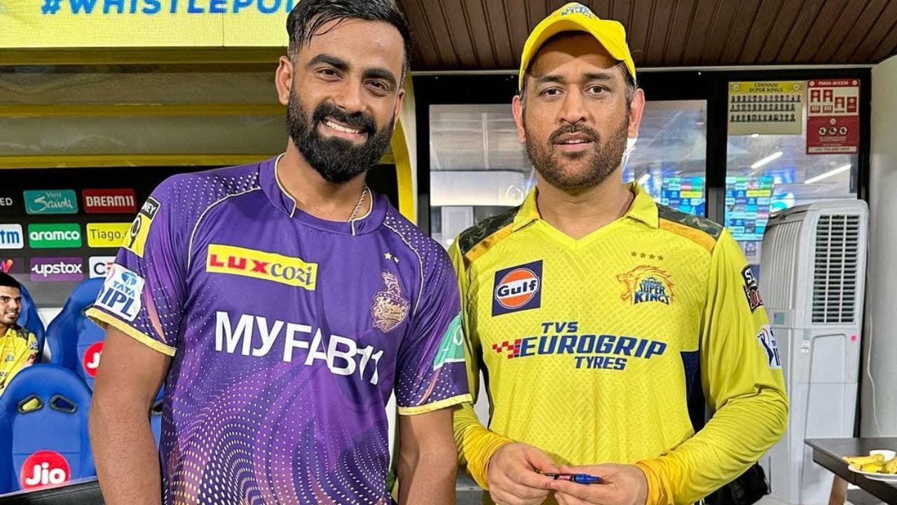 કુલવંત ખેજરોલિયા IPL 2026માં ગુજરાત ટાઇટન્સ (GT) ટીમનો ભાગ છે. ઓક્શનમાં અનશોલ્ડ રહ્યા બાદ, તેમને ઇજાગ્રસ્ત ફાસ્ટ બોલર પૃથ્વીરાજ યારાના સ્થાને 30 લાખની બેઝ પ્રાઈસ પર ટીમમાં સામેલ કરવામાં આવ્યો છે. ડાબા હાથનો આ ફાસ્ટ બોલર 2025માં પણ ગુજરાતનો ભાગ હતો.